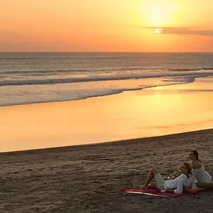 Berry Romantic Villa Seminyak (Bali)